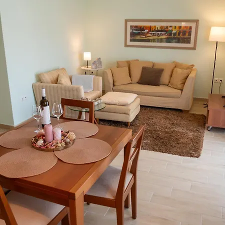 Comfort With Free Parking