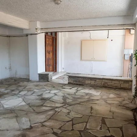 Apartment Comfort With Free Parking Volos