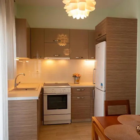 Comfort With Free Parking Apartment