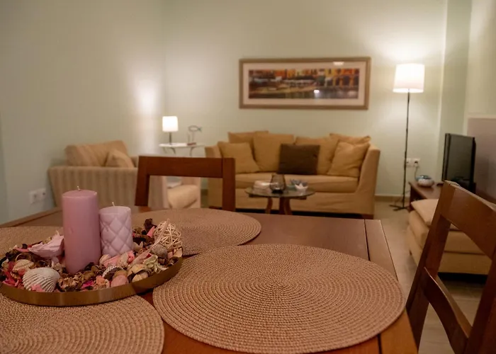 Διαμέρισμα Comfort With Free Parking