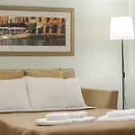 Comfort With Free Parking