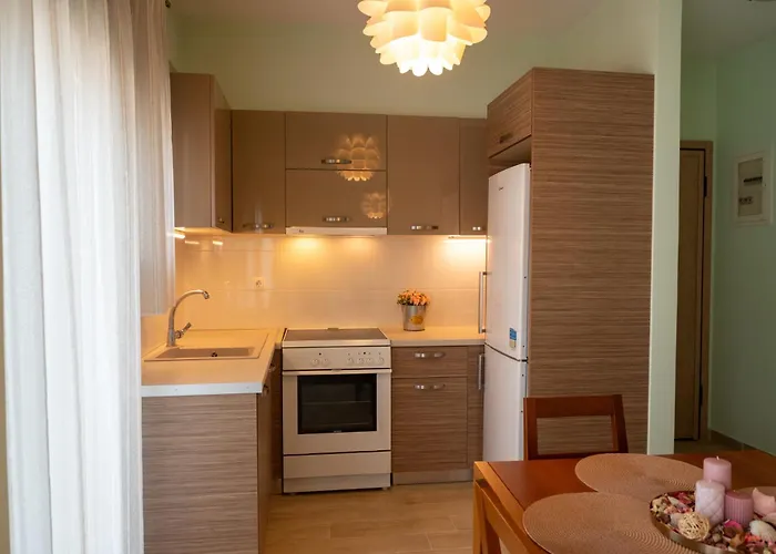 Comfort With Free Parking Apartment